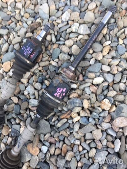 Привод левый 4wd noah voxy