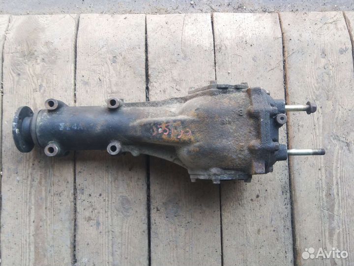Задний редуктор subaru