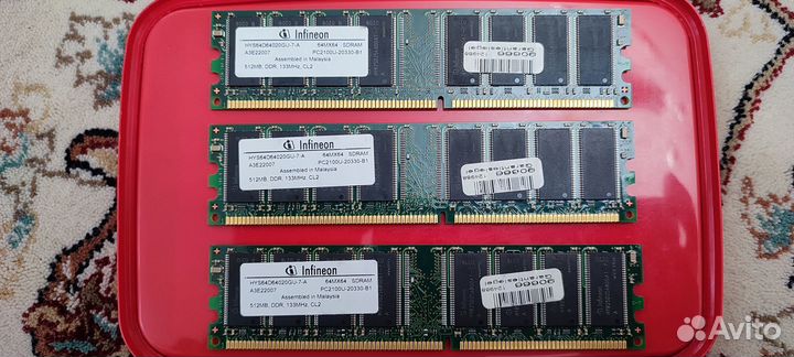 Оперативная память ddr-1 Infineon 3x 512mb 1,5GB