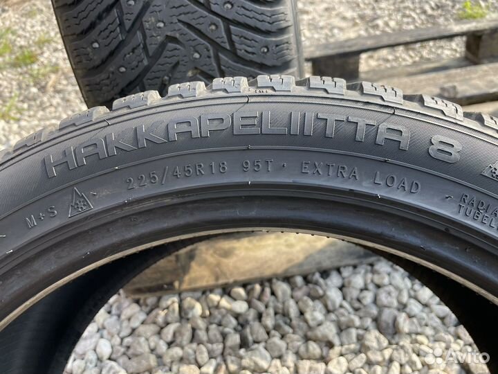 Nokian Tyres Hakkapeliitta 8 225/45 R18