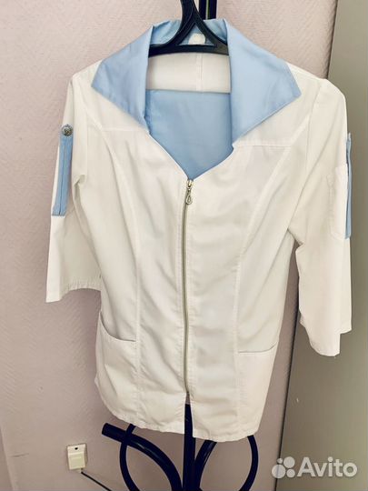 Женский хирургический костюм. Медицинская одежда