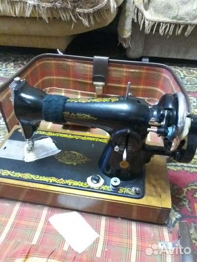 Швейная машинка