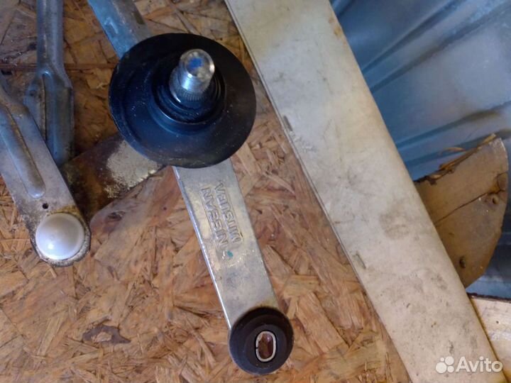 Трапеция дворников Nissan Almera G15