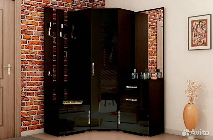 Шкаф в прихожую с фабрики