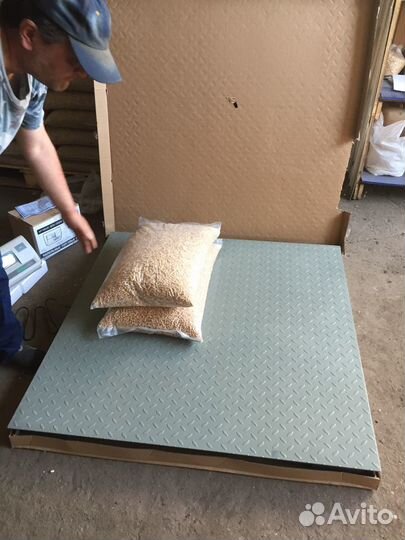 Платформенные весы на 1,2,3 тонны