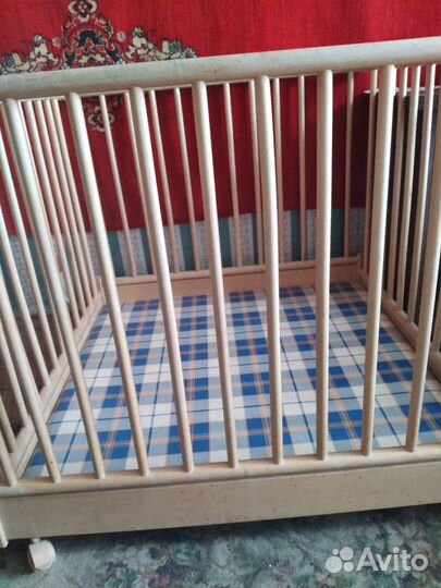 Детский деревянный манеж