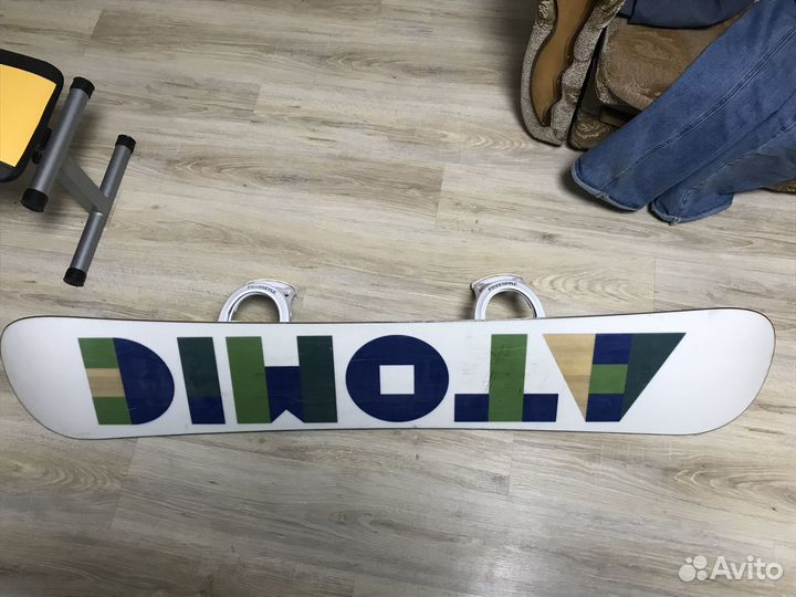 Продам сноуборд+крепления