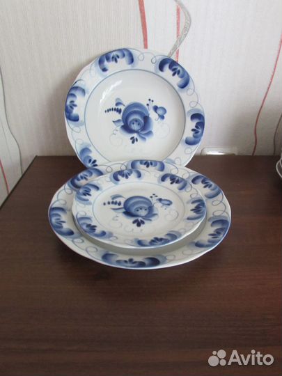 Гжель тарелки пакетом