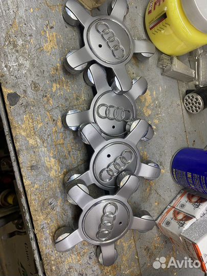 Колпачки центральные на диски ауди