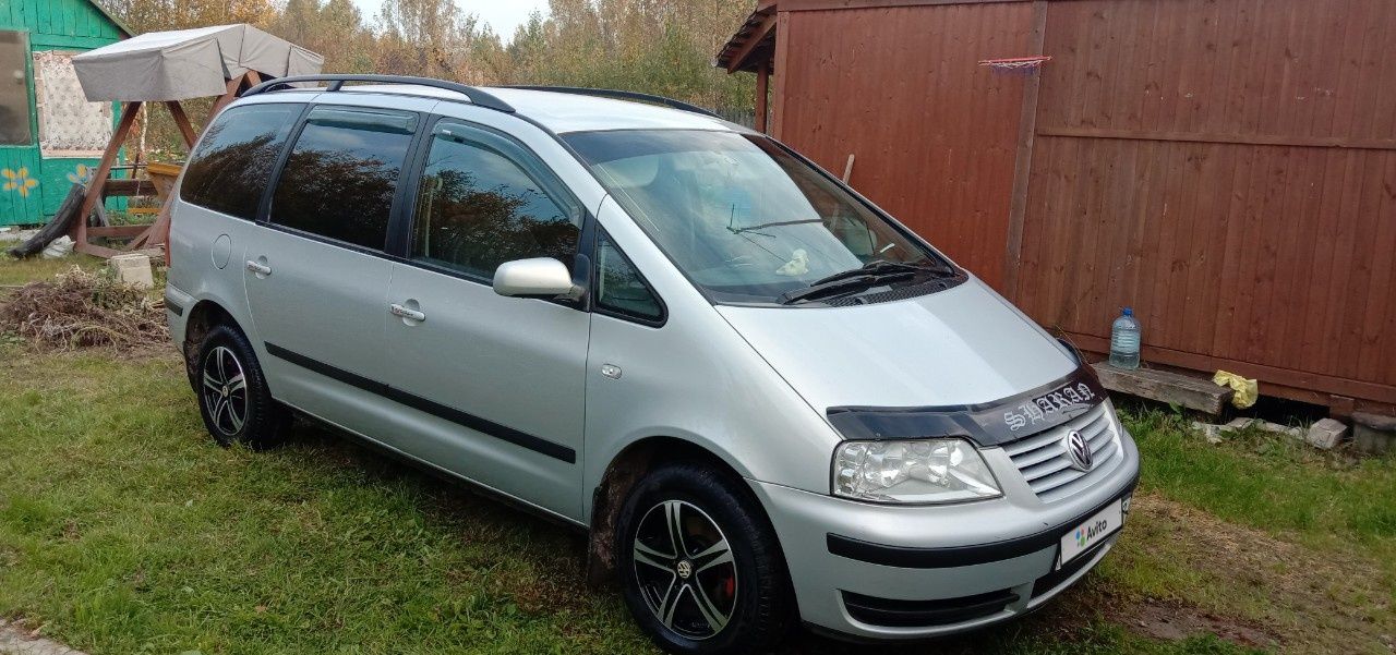 Volkswagen Sharan: фото владельца