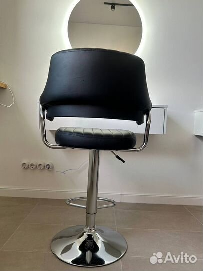 Стул для визажиста бровиста