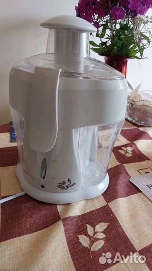 Соковыжималка Clatronic 2758