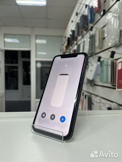 iPhone 11, 256 ГБ