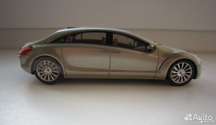 1/43 Mercedes Benz E & CLK & F700 Concept