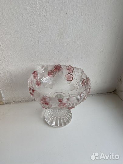 Ваза конфетница из цветного стекла