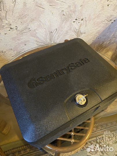 Сейф для документов