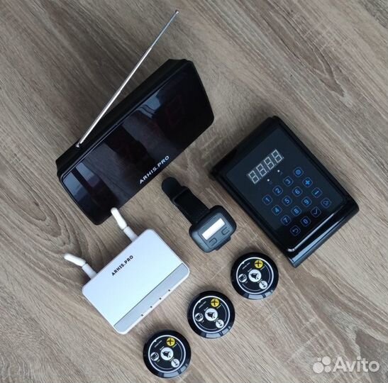 Кнопка вызова официанта комплект с часами и табло