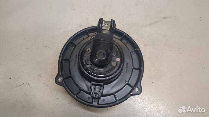 Двигатель отопителя Toyota Camry