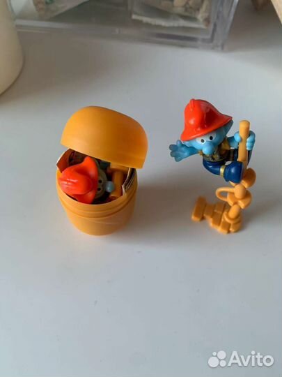 Игрушки из киндера natoons смурфы бегемотики