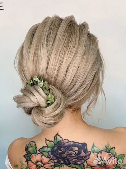 Прически и макияж