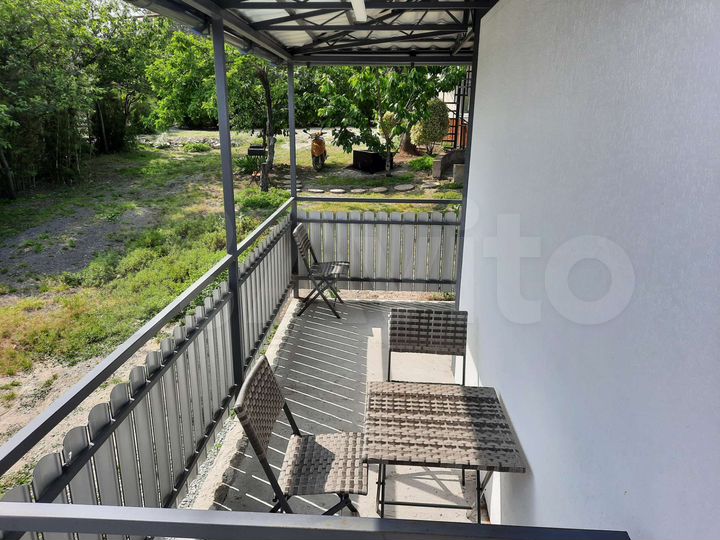 Дом 25 м² на участке 6 сот.