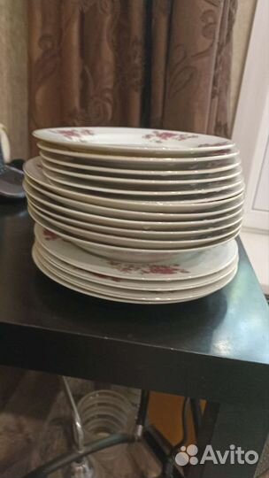 Набор посуды тарелки