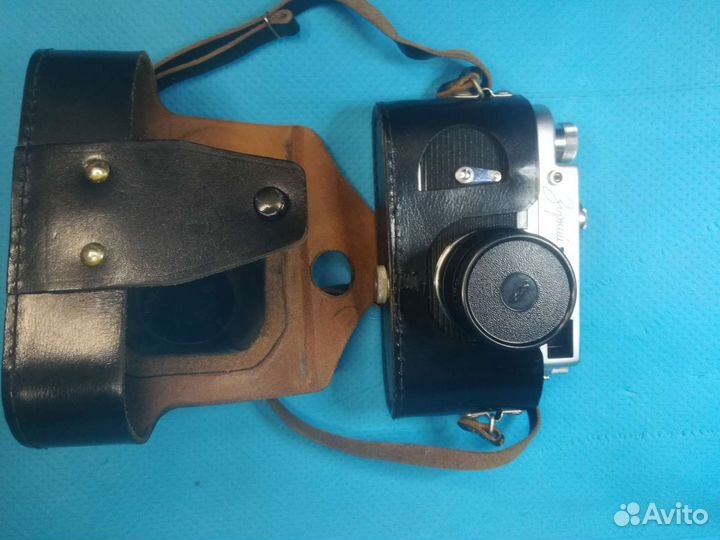 Плёночный фотоаппарат Зоркий 4