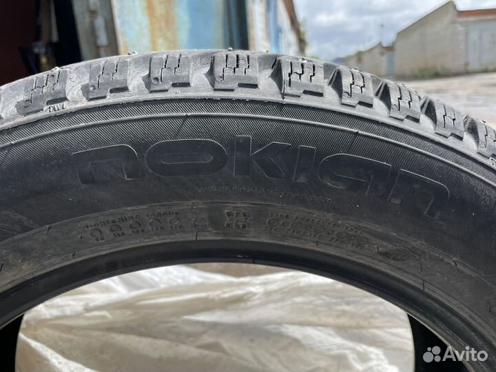 Nokian Tyres Hakkapeliitta 8 205/55 R16 94