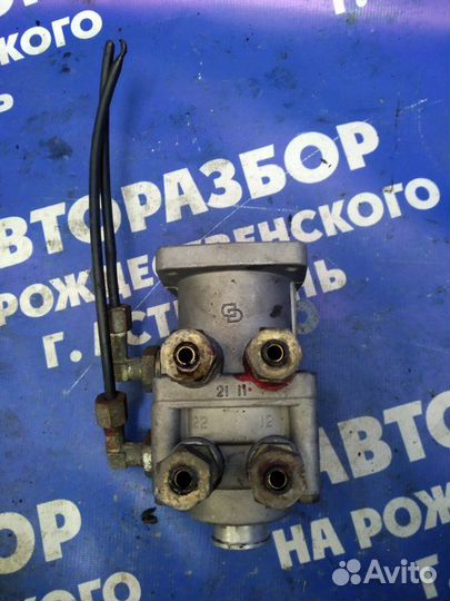 Кран тормозной. Yutong Zk6737D АВТОБУС cummins EQB