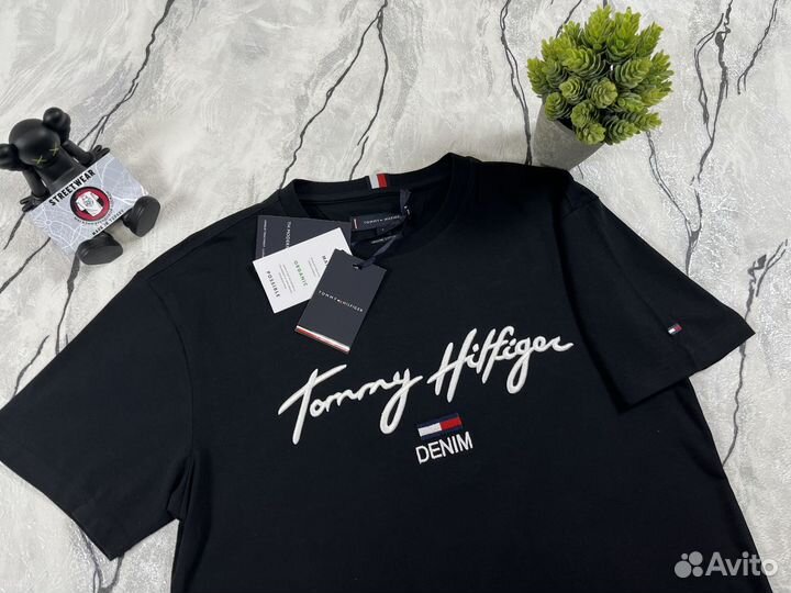 Футболка Tommy Hilfiger