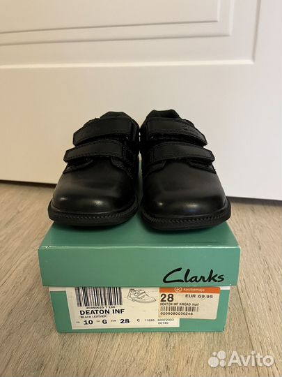 Детские ботинки черные Clarks 28