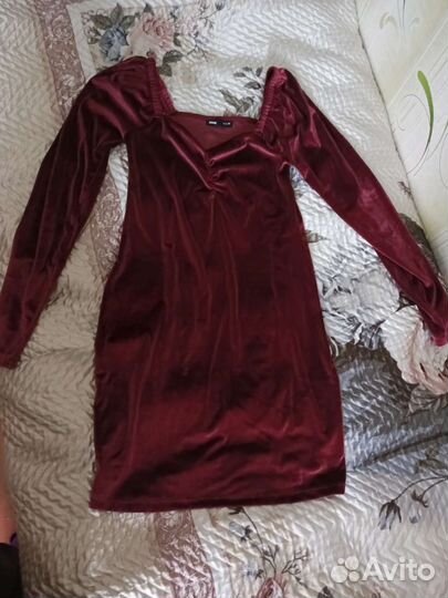Платье женское