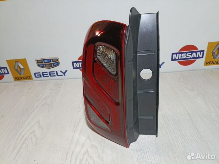 Фонарь задний Renault duster Лев