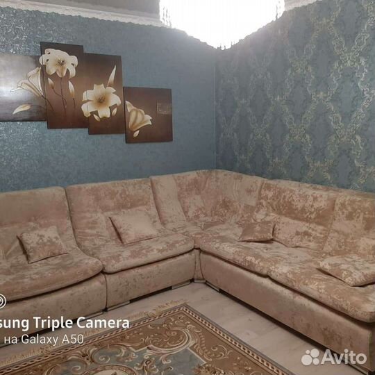 Перетяжка и реставрация мягкой мебели