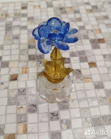 Фигурка цветок