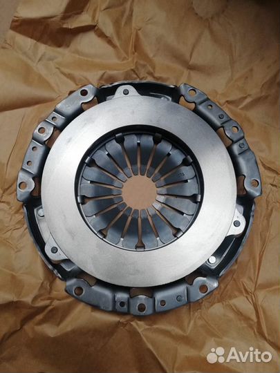 Корзина сцепления Mitsubishi Pajero MD732505