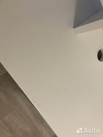 Компьютерный стол IKEA