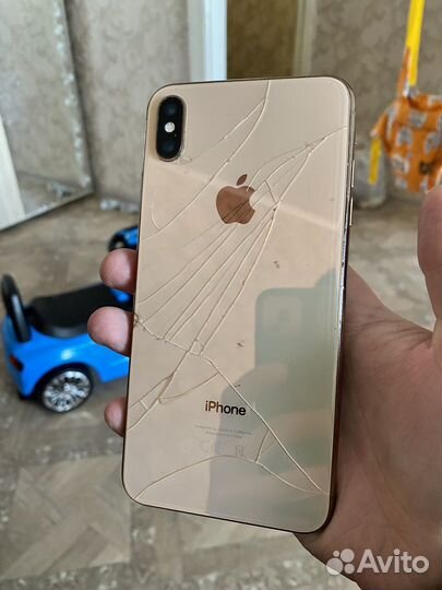 iPhone Xs Max, 64 ГБ