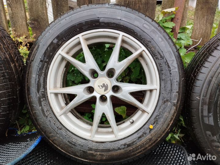 Летняя резина dunlop SP sport FM 800 с дисками 4шт