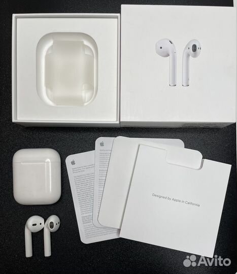 Беспроводные наушники apple airpods 1