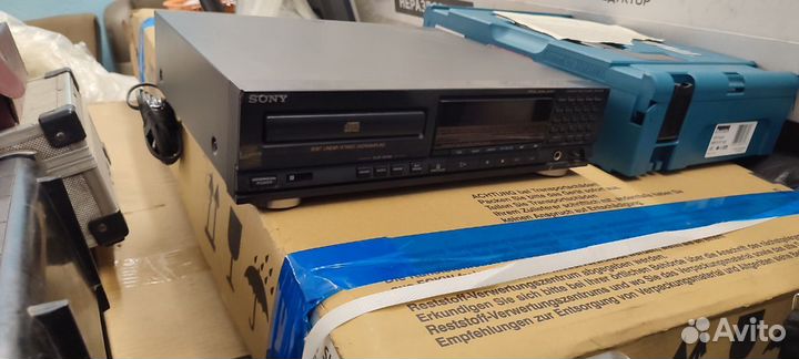 Sony CDP-M79 плеер компакт дисков. Made in France