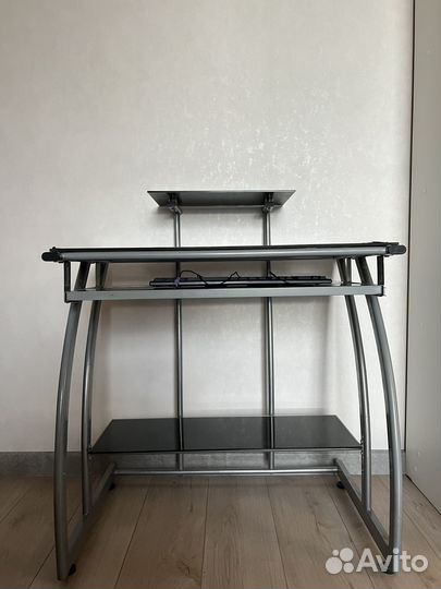 Компьютерный стол бу