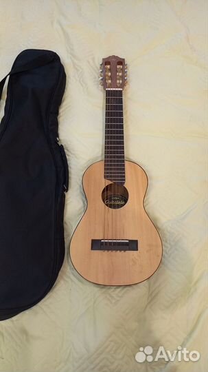 Гитара yamaha 6 струнная, гиталеле