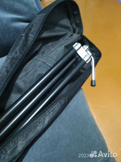 Продам мольберт переносной