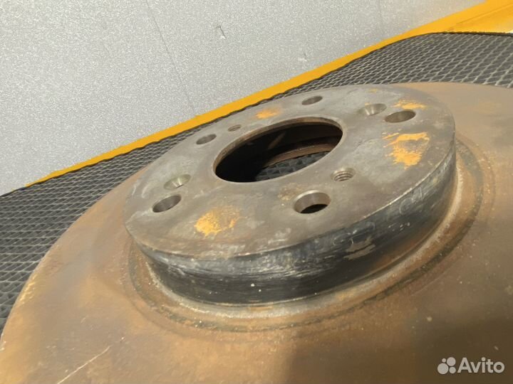 Тормозной диск Honda stepwgn spada RK5