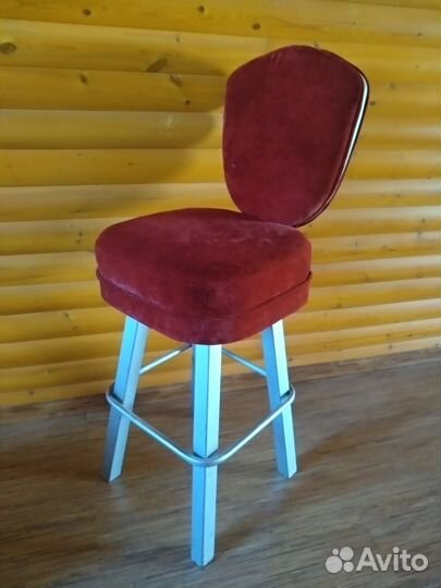 Стул барный