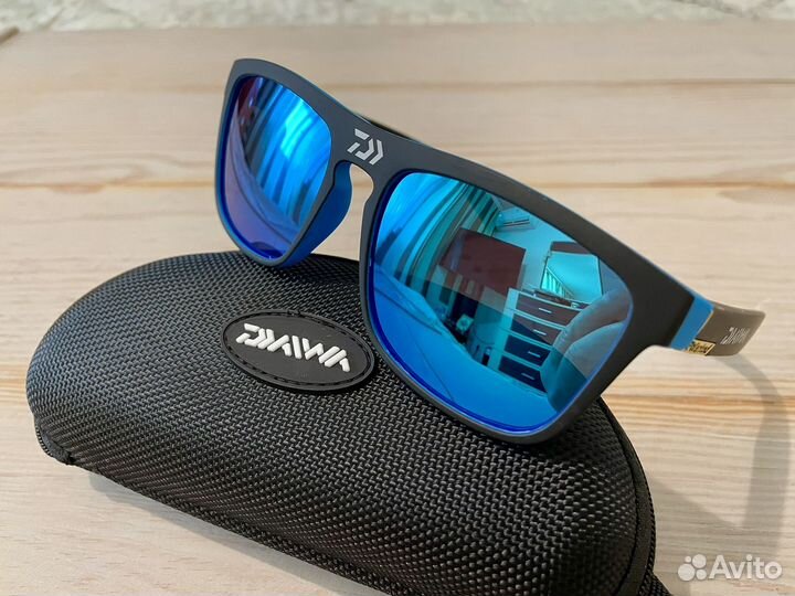 Поляризационные очки Daiwa Classic Blue
