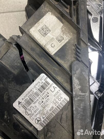 Фара левая W205