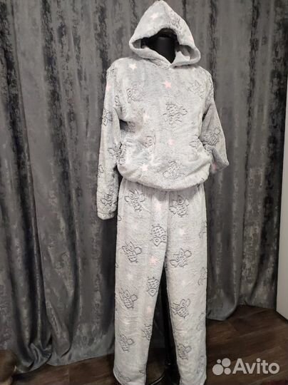 Домашний костюм