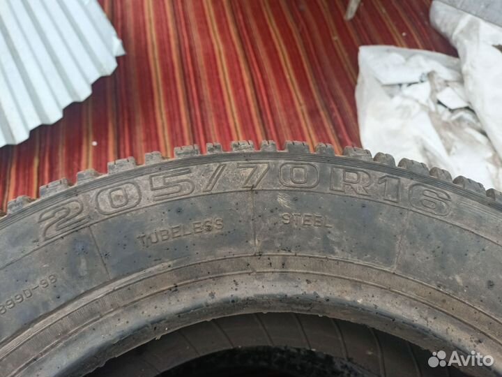 Kumho Ice Power KW21 205/70 R15 96Q